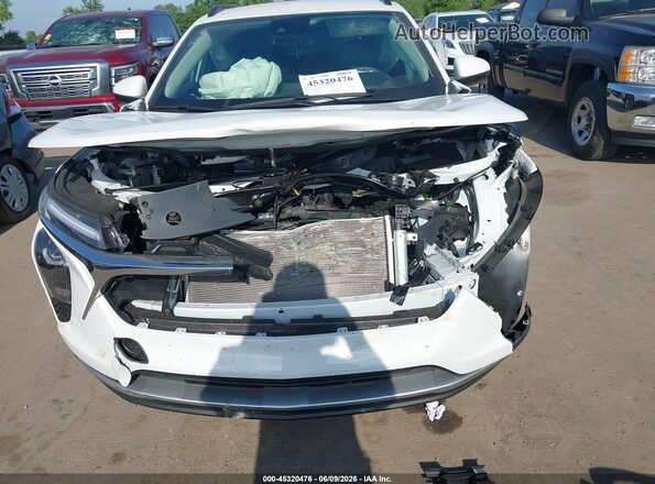 KL77LHEP8TC107162 2026 CHEVROLET TRAX Белый Вид спереди