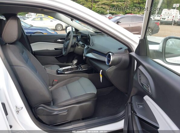 KL77LHEP8TC125788 2026 CHEVROLET TRAX White 