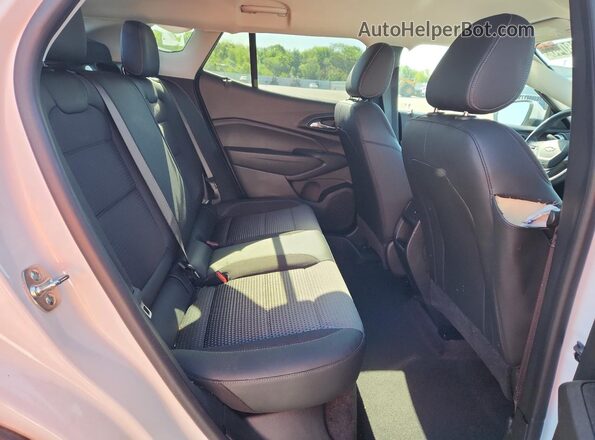 KL77LHEP9SC214039 2025 CHEVROLET TRAX Белый 