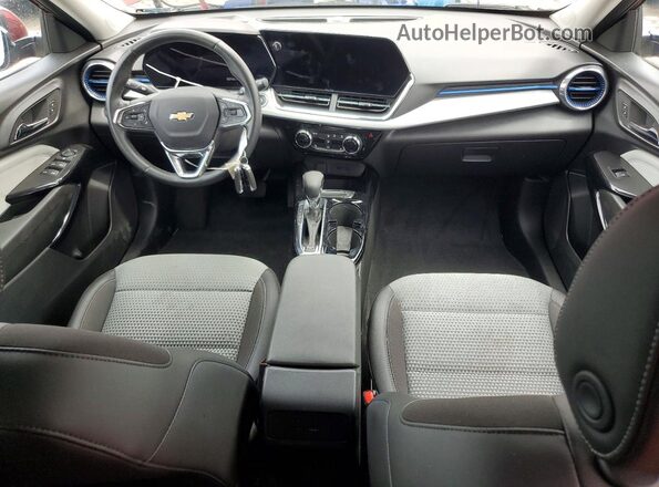 KL77LHEP9SC282812 2025 CHEVROLET TRAX Maroon Dashboard view