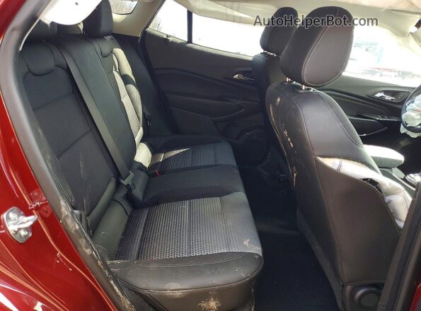 KL77LHEP9SC293079 2025 CHEVROLET TRAX Red Вид задньої частини салону