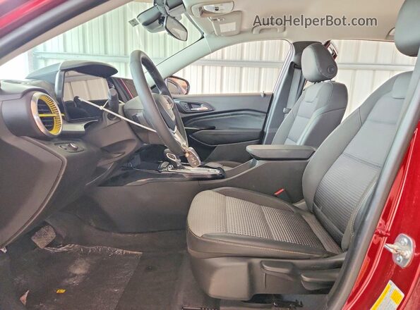 KL77LHEPXSC211389 2025 CHEVROLET TRAX Red Front interior view
