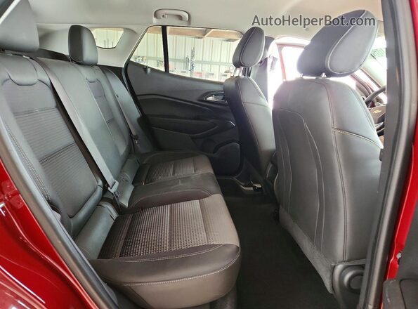 KL77LHEPXSC211389 2025 CHEVROLET TRAX Red Rear interior view