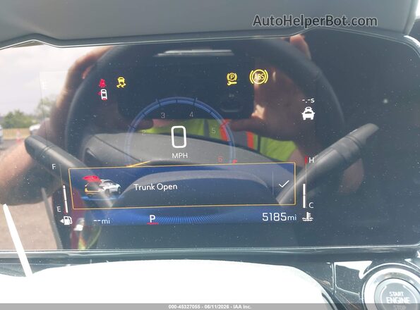KL77LJE22RC214518 2024 CHEVROLET TRAX Maroon Հետևի նստատեղերի տեսք