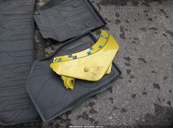 KL77LJE25RC193020 2024 CHEVROLET TRAX Yellow Instrument cluster view