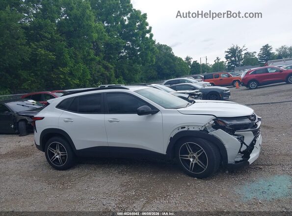 KL77LJE27RC079827 2024 CHEVROLET TRAX White Панорамний вид салону 360°