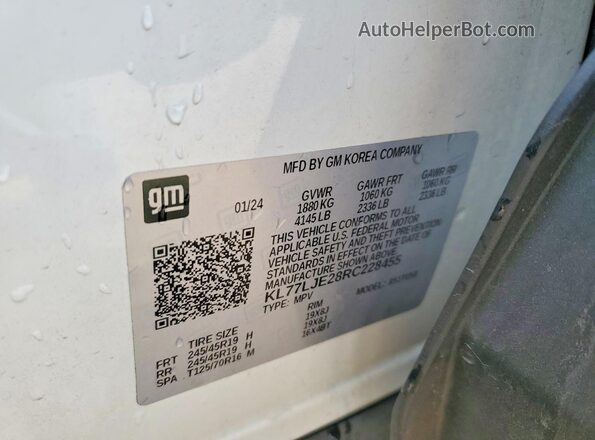 KL77LJE28RC228455 2024 CHEVROLET TRAX White Widok komory silnika