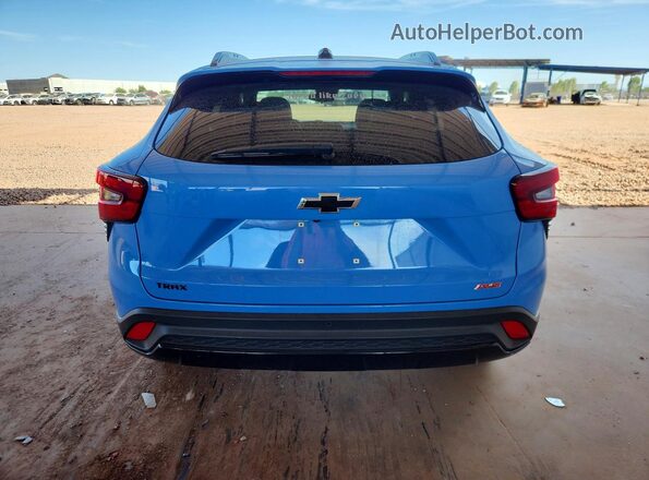 KL77LJE2XRC144198 2024 CHEVROLET TRAX Синий Вид сзади