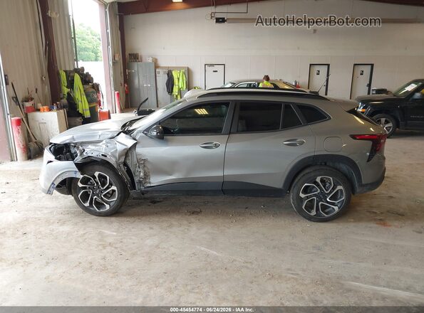 KL77LJEP0SC052518 2025 CHEVROLET TRAX Серебряный Панорамный вид салона 360°