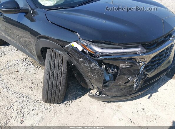 KL77LJEP0TC153477 2026 CHEVROLET TRAX Black Front view