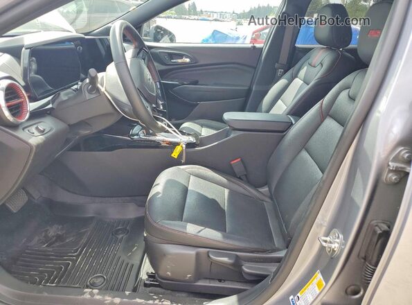 KL77LJEP1SC140090 2025 CHEVROLET TRAX Silver 