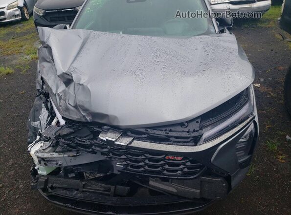 KL77LJEP2SC276499 2025 CHEVROLET TRAX Silver Вид задньої частини салону