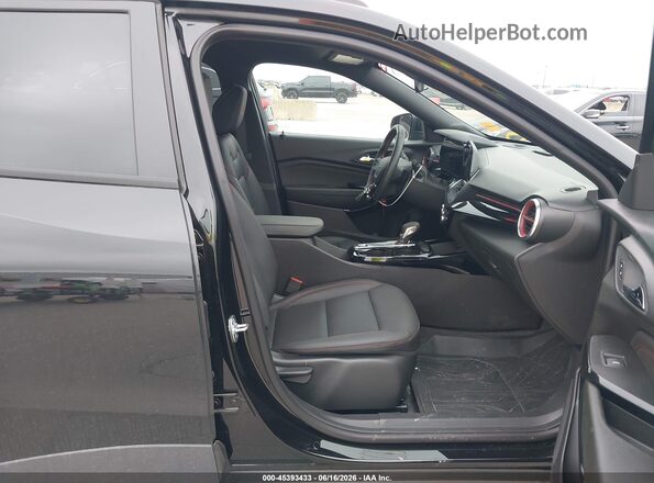KL77LJEP2TC059486 2026 CHEVROLET TRAX Черный Вид салона спереди