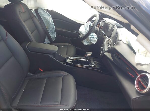 KL77LJEP3SC311440 2025 CHEVROLET TRAX Black Front interior view