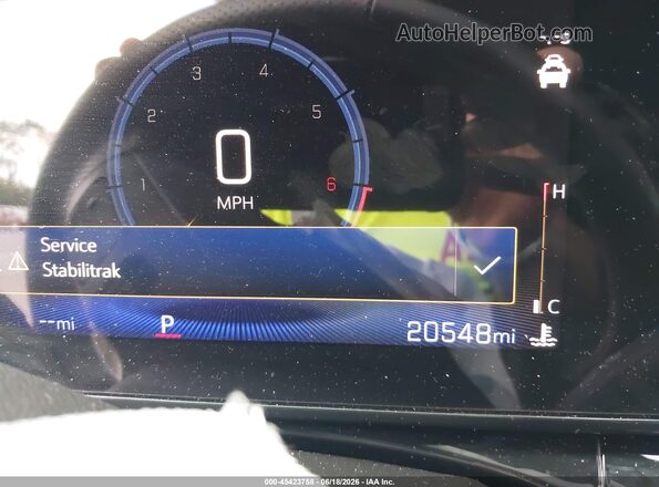 KL77LJEP3TC017442 2026 CHEVROLET TRAX Cream Widok tylnych siedzeń