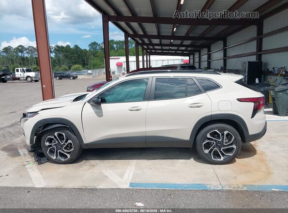 KL77LJEP3TC017442 2026 CHEVROLET TRAX Cream Widok wnętrza 360 stopni