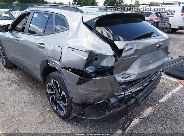 KL77LJEP4SC321586 2025 CHEVROLET TRAX Silver Vista frontal