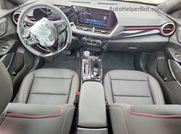 KL77LJEP6TC058938 2026 CHEVROLET TRAX Cream წინა პანელის ხედი