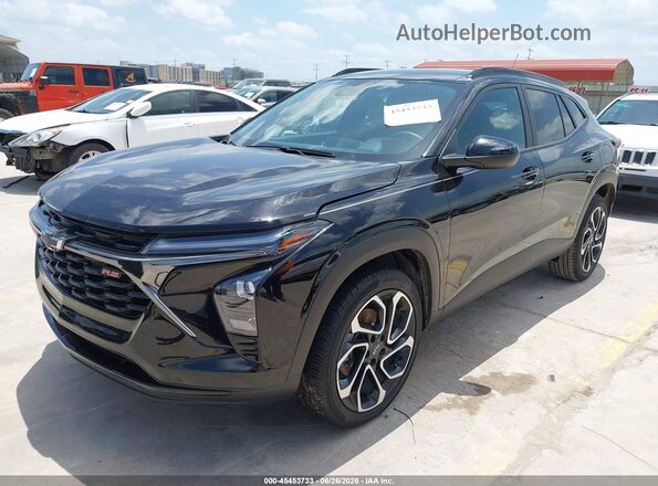 KL77LJEP8SC247279 2025 CHEVROLET TRAX Black Առջևի ձախ երեք քառորդ տեսարան