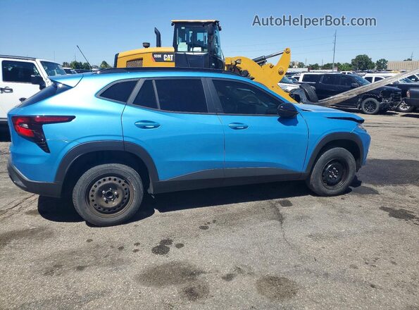 KL77LJEP8TC022717 2026 CHEVROLET TRAX Blue Задня права чверть