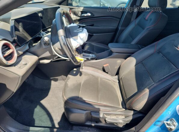 KL77LJEP9SC066448 2025 CHEVROLET TRAX Blue 