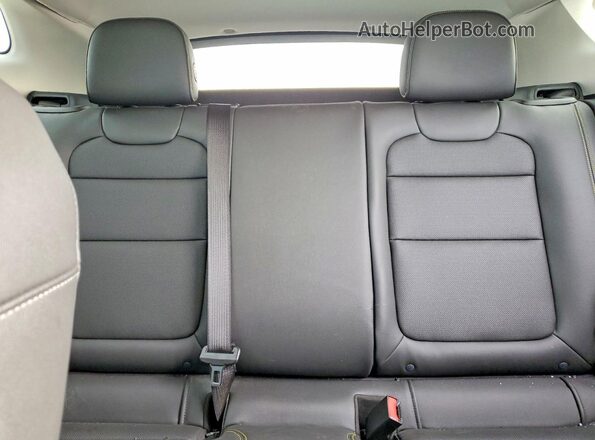 KL77LKE21RC231641 2024 CHEVROLET TRAX White Vista de los asientos traseros
