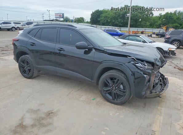 KL77LKE24RC002533 2024 CHEVROLET TRAX Black Przód prawy