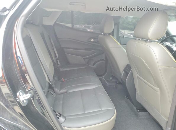 KL77LKE24RC002533 2024 CHEVROLET TRAX Black Widok tylnych siedzeń