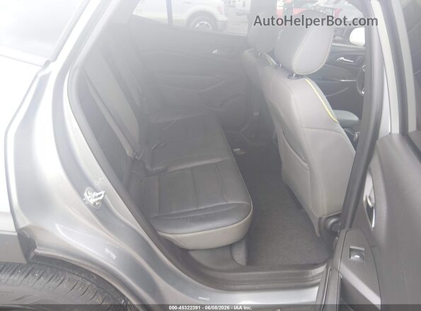 KL77LKE28RC223309 2024 CHEVROLET TRAX Black Vista de la etiqueta del VIN