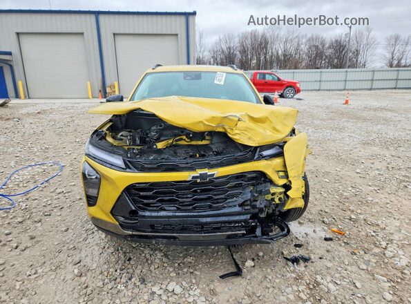 KL77LKEP0SC019525 2025 CHEVROLET TRAX Gold Widok z przodu