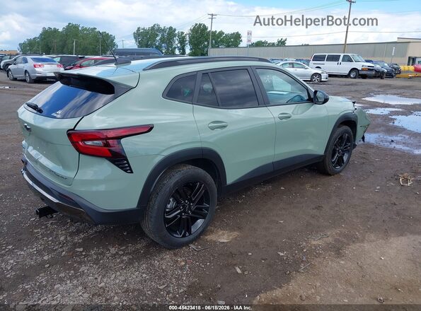 KL77LKEP1SC155940 2025 CHEVROLET TRAX Green Trasero derecho