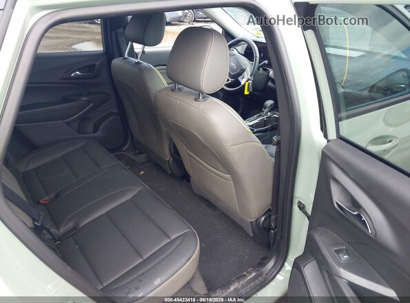 KL77LKEP1SC155940 2025 CHEVROLET TRAX Green Vista de la etiqueta del VIN