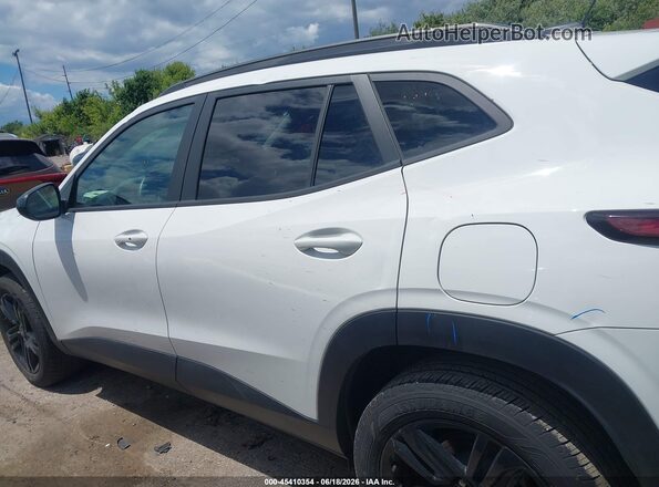 KL77LKEP2SC027531 2025 CHEVROLET TRAX White 360 interior view