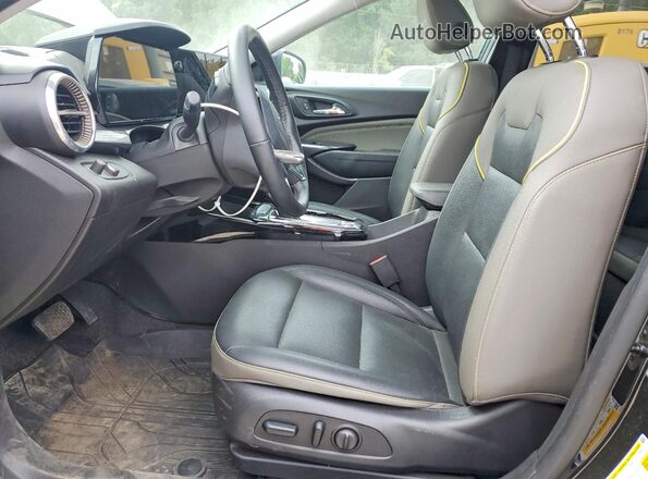 KL77LKEP2SC201257 2025 CHEVROLET TRAX Черный Вид салона спереди