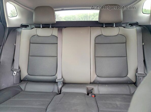 KL77LKEP2SC201257 2025 CHEVROLET TRAX Черный Вид задних сидений