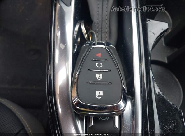 KL77LKEP2TC062524 2026 CHEVROLET TRAX Tan წინა პანელის ხედი