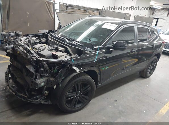 KL77LKEP3SC017526 2025 CHEVROLET TRAX Black Առջևի ձախ երեք քառորդ տեսարան