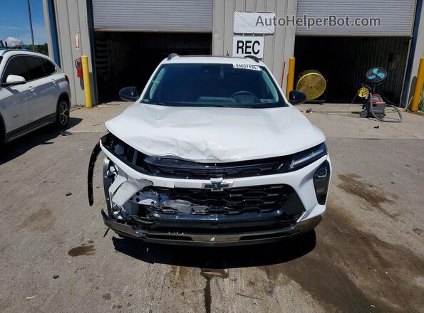 KL77LKEP3SC023746 2025 CHEVROLET TRAX White Vista frontal