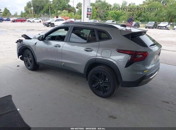 KL77LKEP3SC047660 2025 CHEVROLET TRAX Gray უკანა მარცხენა