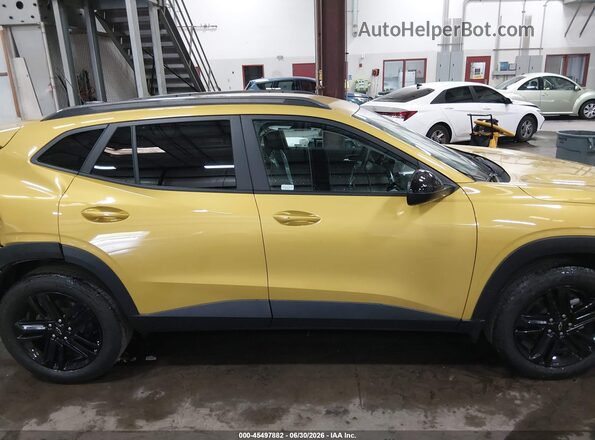 KL77LKEP3SC292216 2025 CHEVROLET TRAX Yellow უკანა სალონის ხედი