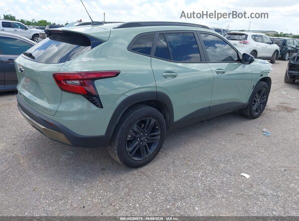 KL77LKEP4SC172036 2025 CHEVROLET TRAX Green Trasero derecho