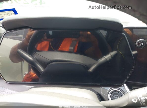 KL77LKEP4SC172036 2025 CHEVROLET TRAX Green Vista de los asientos traseros