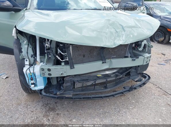 KL77LKEP4SC172036 2025 CHEVROLET TRAX Green Vista frontal