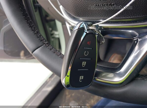 KL77LKEP4SC172814 2025 CHEVROLET TRAX Green Widok deski rozdzielczej