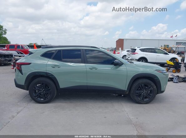 KL77LKEP4SC172814 2025 CHEVROLET TRAX Green Widok wnętrza 360 stopni