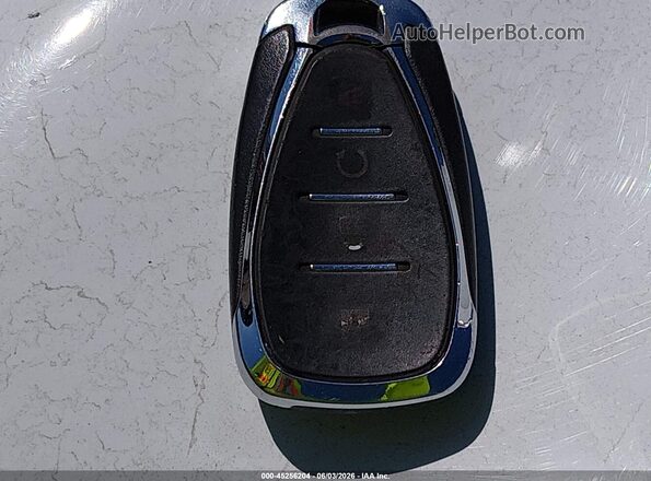 KL77LKEP5SC012232 2025 CHEVROLET TRAX Silver Առջևի վահանակի տեսք