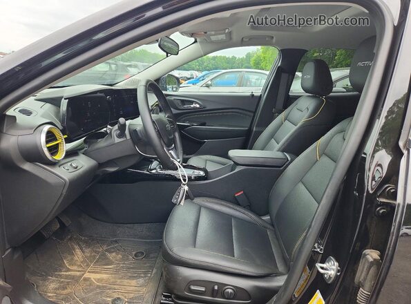 KL77LKEP6SC332448 2025 CHEVROLET TRAX Black 
