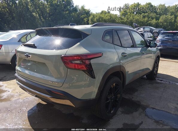 KL77LKEP7SC239504 2025 CHEVROLET TRAX Green Trasero derecho