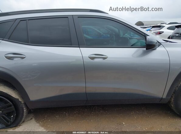 KL77LKEP9SC145236 2025 CHEVROLET TRAX Silver 360 interior view
