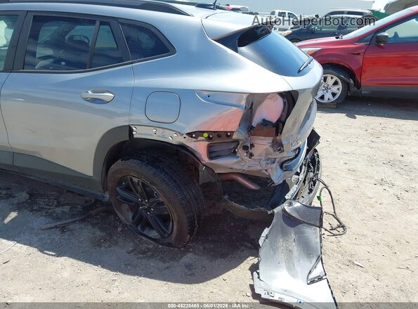 KL77LKEP9SC329527 2025 CHEVROLET TRAX Gray Vista frontal